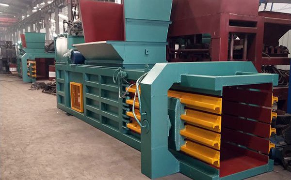 半自動廢紙打包機(jī)多少